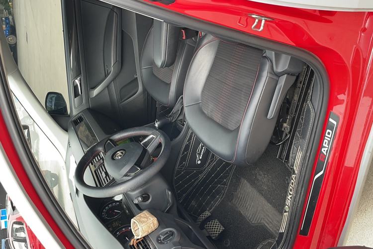 Used Skoda Rapid Spaceback 2016 1.6L Automatic Smart Drive Edition
