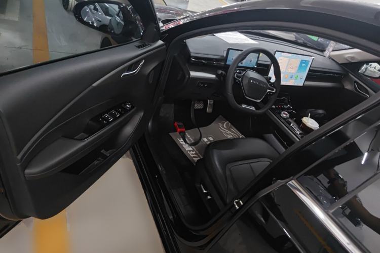 Used Wuling Xingguang 2023 150 Advanced Edition
