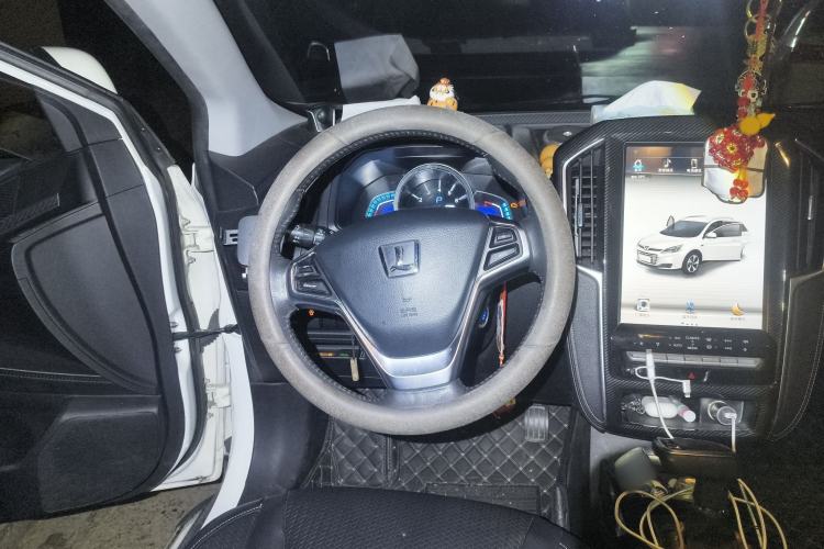 Used Luxgen U6 SUV 2017 Revised Version 1.6T Fashion Edition
