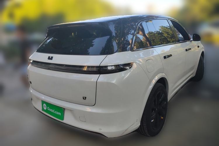 Used Li Auto L7 2023 Air model
