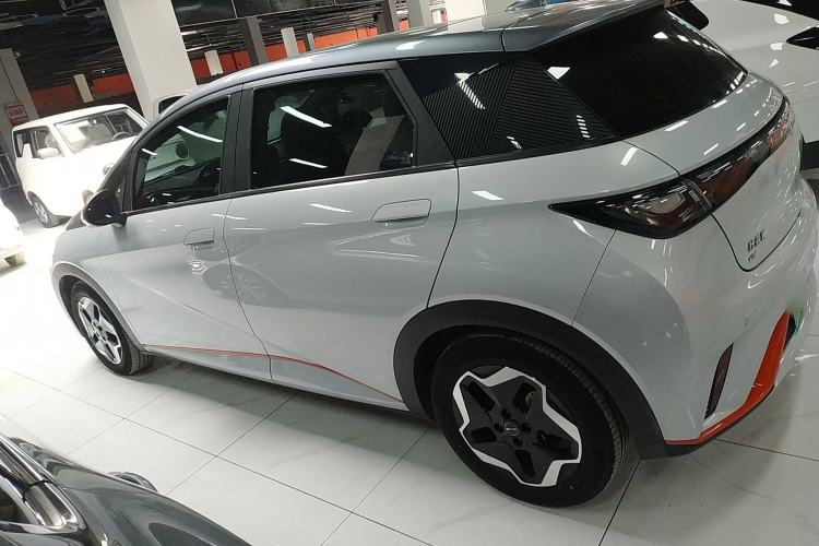 Used BYD Dolphin 2021 405 km Fashion Edition
