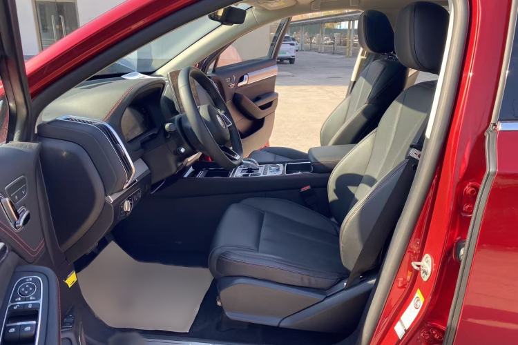 Used BYD Tang New Energy 2018 DM 2.0T All-Wheel Drive Smart Connectivity Luxury Model 7 Seats China V Emission Standard