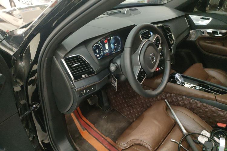 Used Volvo XC90 New Energy 2022 E-Drive Hybrid T8 Luxury Flagship 7-Seater
