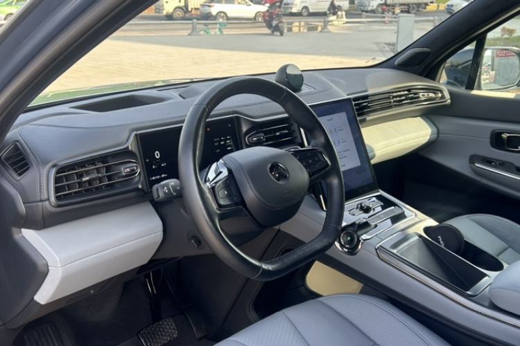 Used Nio ES8 2020 415 km Signature Edition 6-Seater Version