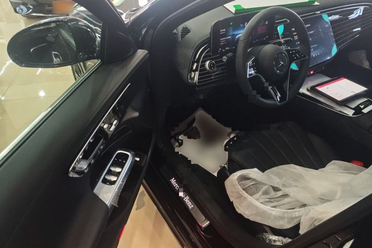 Used Mercedes-Benz E-Class 2024 E 260 L 4MATIC
