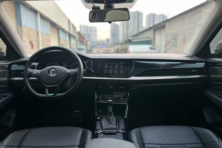 Used Volkswagen Passat 2020 330TSI Elite Edition China VI
