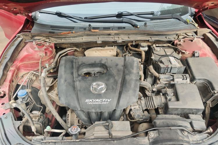 Used Mazda Mazda 3 Axela 2016 Sedan 1.5L Automatic Luxury Model
