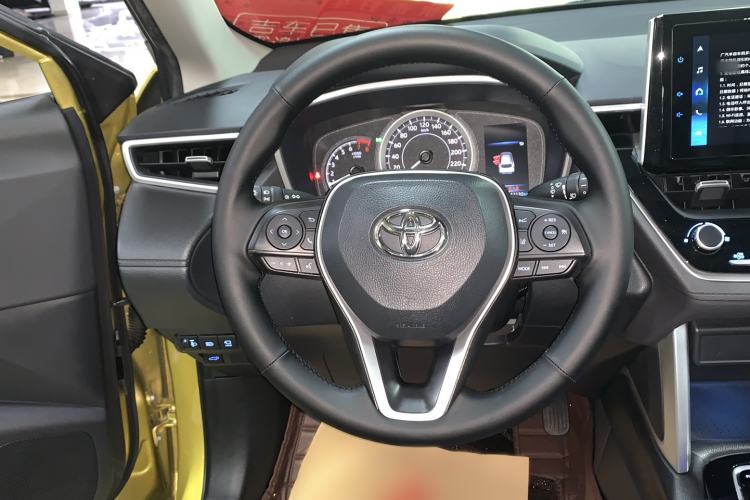 Used Toyota FRONTLANDER 2022 2.0L CVT Luxury PLUS Edition