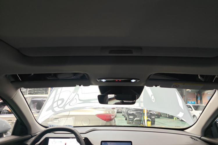 Used  L6 2024 125km PLUS Dragon Edition