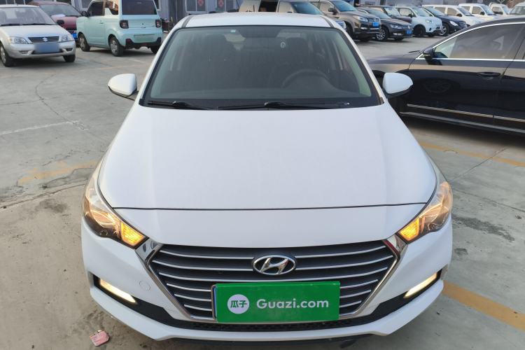 Used Hyundai Verna 2016 1.4L Manual Cool Edition GLS
