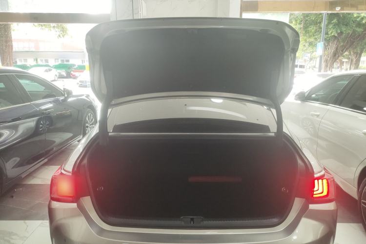 Used Lexus ES 2020 200 Excellence Edition
