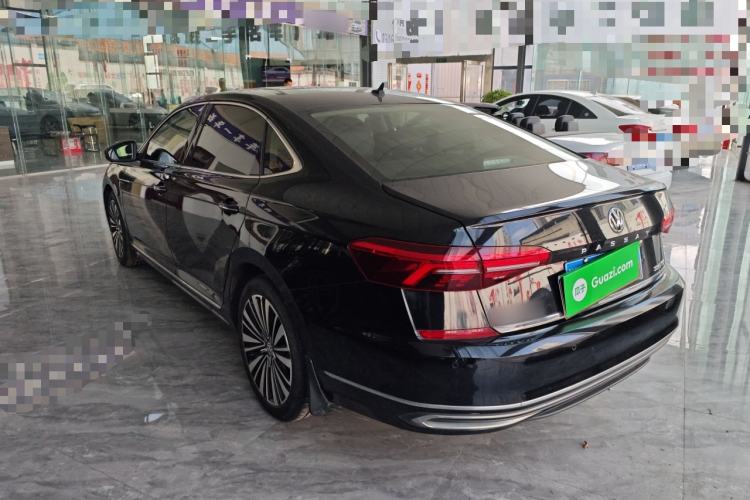 Used Volkswagen Passat 2019 330TSI Luxury Edition China VI Standard