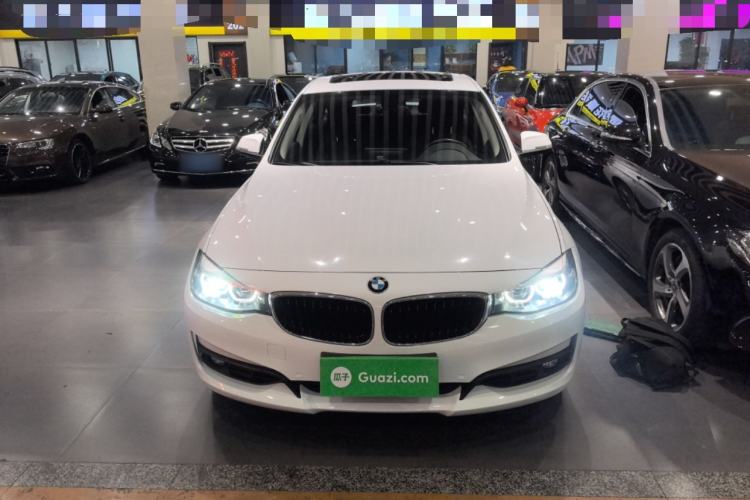 Used BMW 3 Series GT 2017 320i Sport Edition
