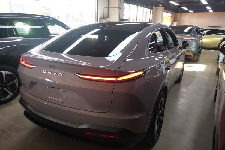 Used ONVO L60 2024 60 kWh Rear-Drive Version