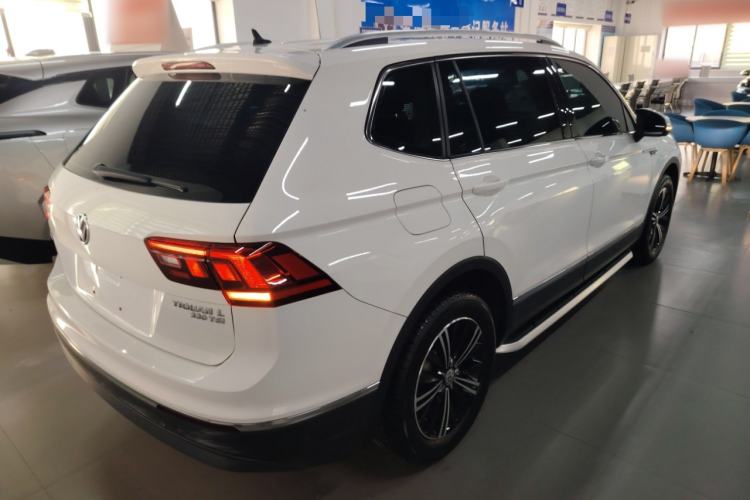 Used Volkswagen Tiguan L 2020 330TSI Automatic Two-Wheel Drive Panoramic Comfort Edition China VI Standard