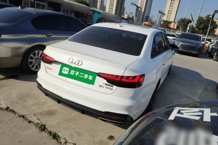 Used Audi A4L 2022 40 TFSI Luxury Dynamic Model
