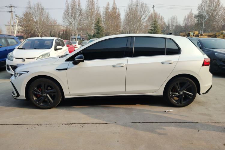 Used Volkswagen Golf 2023 Facelift 280TSI DSG R-Line
