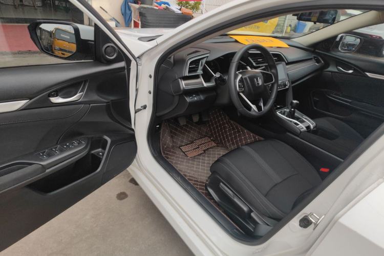Used Honda Civic 2019 220TURBO Manual Jinkong Edition China V Emission Standard
