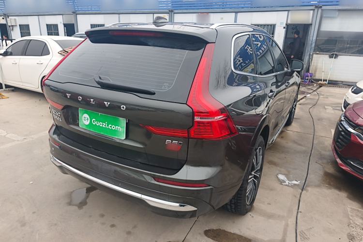 Used Volvo XC60 2022 B5 4x4 Smart Luxury Edition
