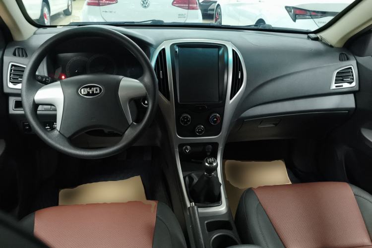 Used BYD F3 2015 Energy-Efficient Model 1.5L Manual Comfort Edition
