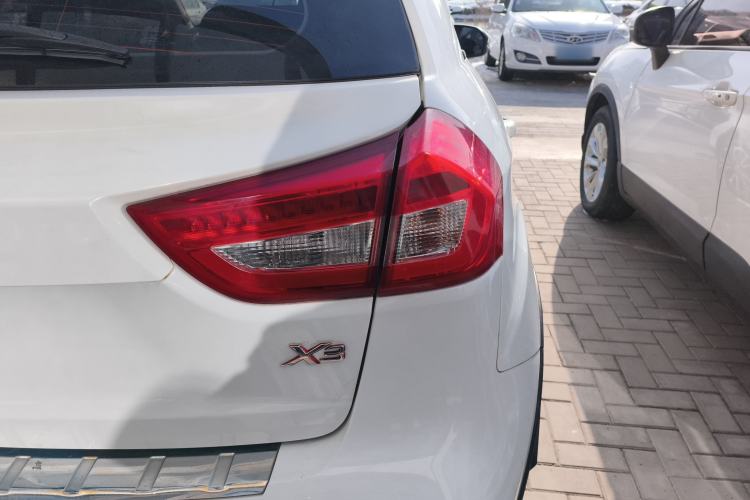 Used Geely Auto Vision X3 2017 1.5L Manual Elite Model
