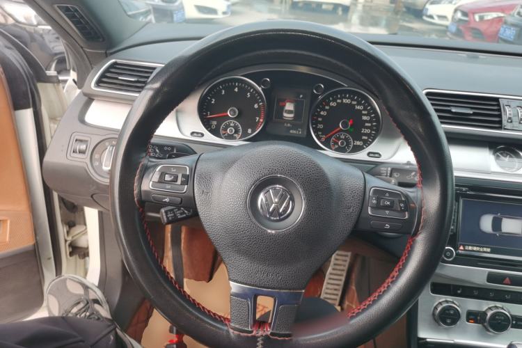 Used Volkswagen FAW-Volkswagen CC 2015 1.8TSI Luxury Model
