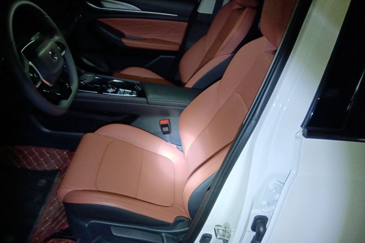 Used Changan Eado 2025 PLUS 1.4T Dual-Clutch High-Energy Version
