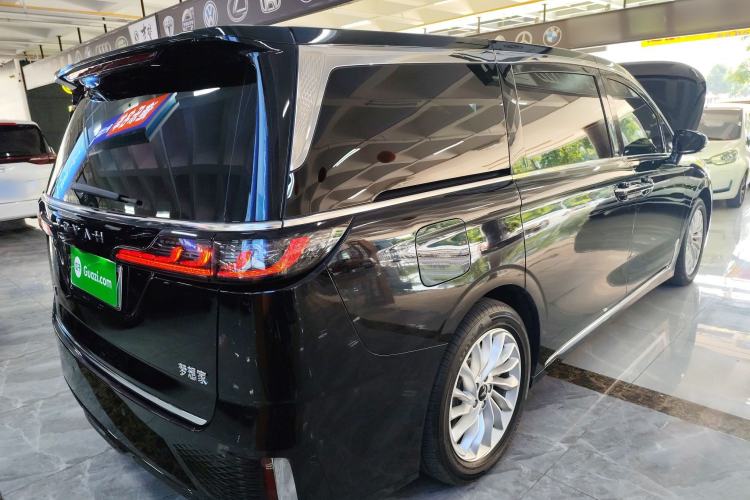 Used VOYAH Dream 2024 PHEV Extended-Range Premium Edition