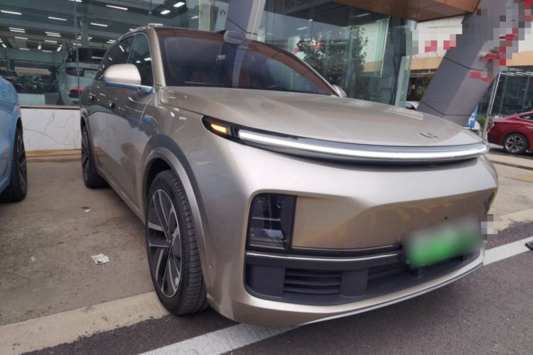 Used Li Auto L8 2024 Ultra Model
