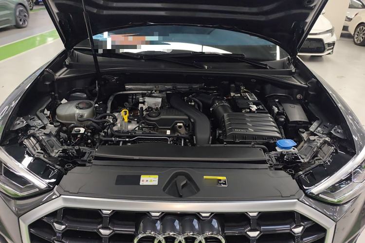 Used Audi Q3 2023 35 TFSI Fashion Dynamic Model (1.5T)
