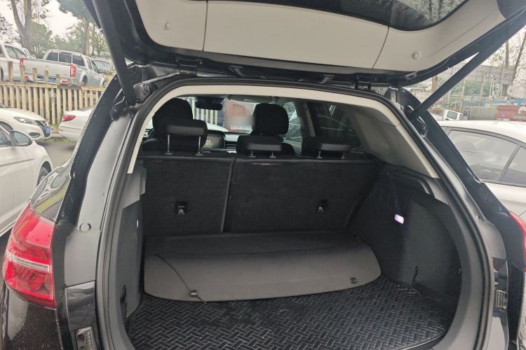 Used Hongqi HS5 2019 2.0T Smart Connect Flagship All-Wheel-Drive Version
