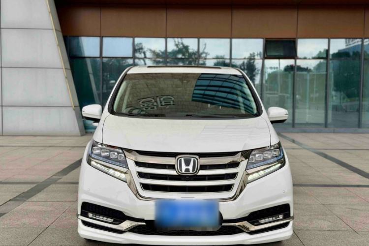 Used Honda Elysion 2019 2.0L Hybrid Luxury Edition
