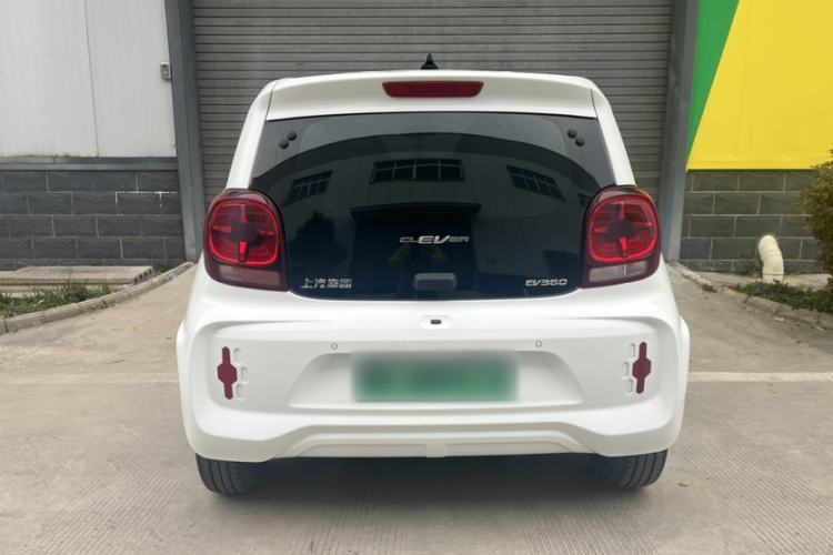 Used Roewe Clever 2021 302 km New Four-Seater Super-Efficient Version