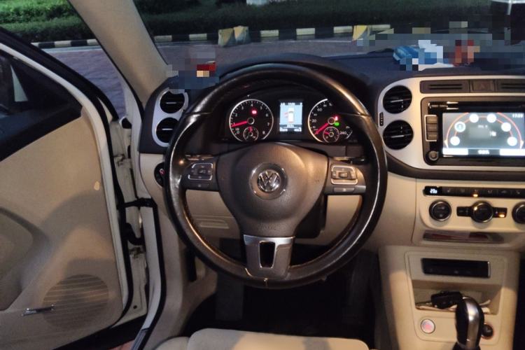 Used Volkswagen Tiguan 2013 2.0 TSI Automatic All-Wheel-Drive Flagship Edition
