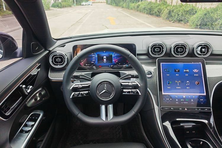 Used Mercedes-Benz C-Class 2023 Restyled C 260 L Night Edition Sports Version
