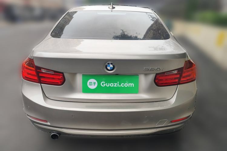 Used BMW 3 Series 2015 320i Luxury Line Stylish Edition
