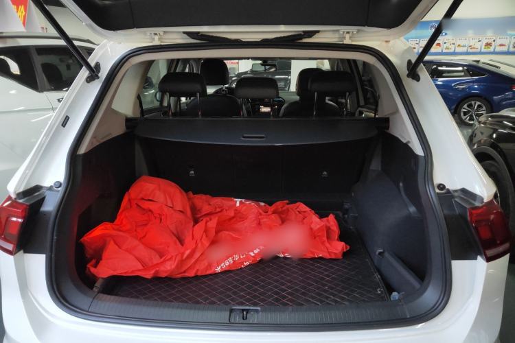 Used Volkswagen Tiguan L 2019 330TSI Automatic Two-Wheel Drive Panoramic Comfort Edition China V Standard
