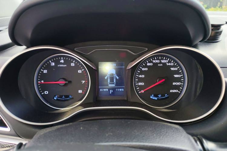 Used  Refine S3 2017 1.6L CVT Luxury Smart Model
