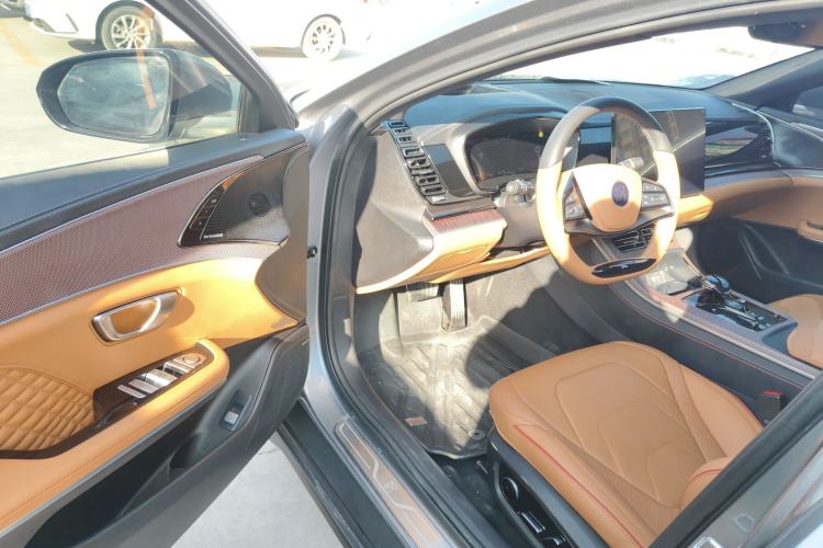 Used BYD Han 2022 EV Genesis Edition 715 km Front-Wheel-Drive Flagship Model