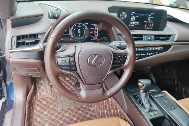 Used Lexus ES 2020 200 Excellence Edition