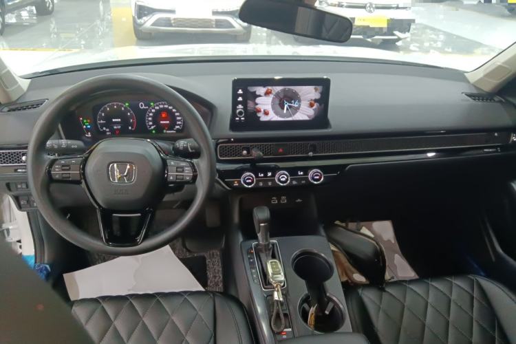 Used Honda Civic 2022 240TURBO CVT Dynamic Edition
