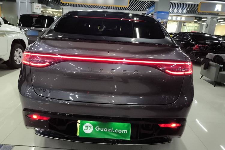 Used Hima Luxeed R7 2024 All-Electric 736 km Ultra
