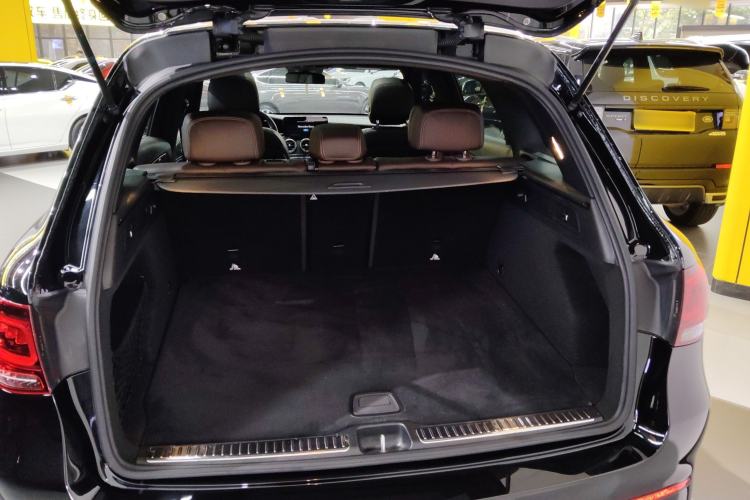 Used Mercedes-Benz GLC 2022 GLC 300 L 4MATIC Dynamic Edition Prestige Model
