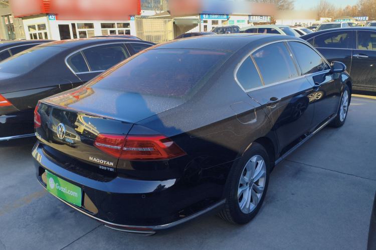 Used Volkswagen Magotan 2018 330TSI DSG Luxury Model