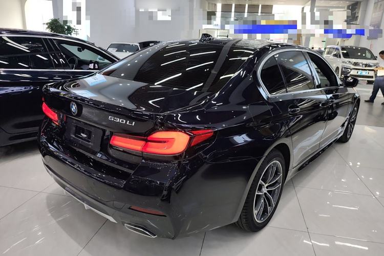 Used BMW 5 Series 2022 Second Facelift 525Li M Sport Package
