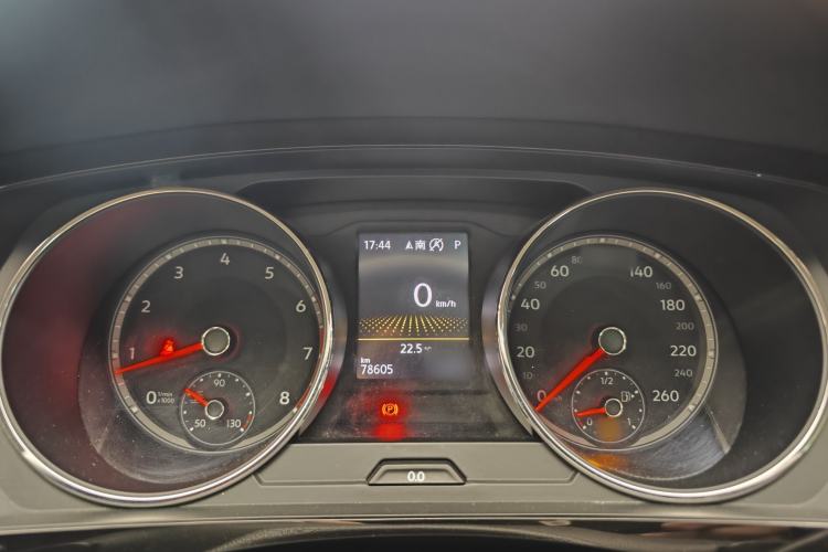 Used Volkswagen Tiguan L 2019 330TSI Automatic Two-Wheel Drive Panoramic Comfort Edition China V Standard
