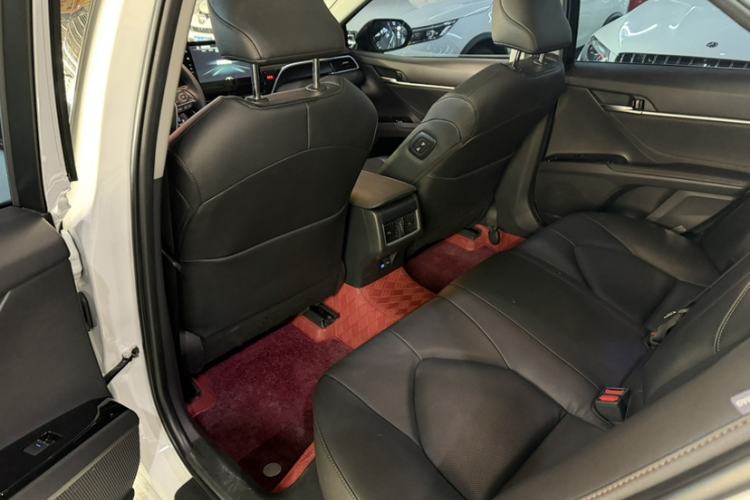 Used Toyota Camry 2023 2.5G Luxury Edition
