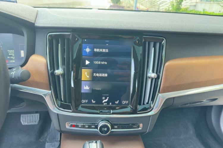 Used Volvo S90 2019 T5 Zhiyi Edition
