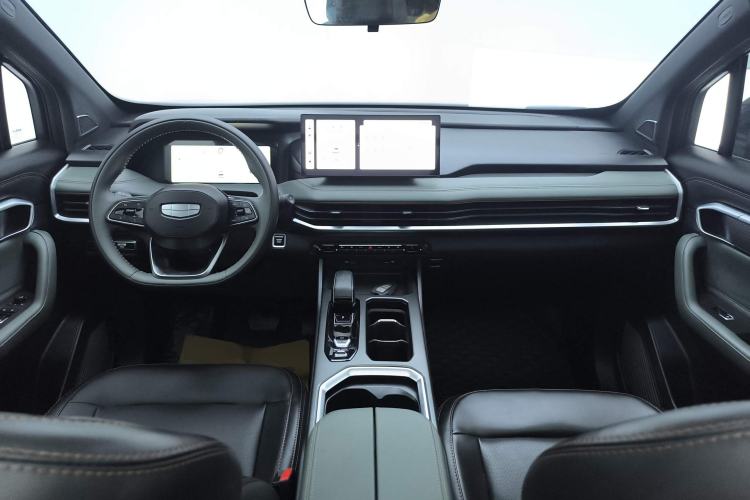 Used Geely Auto Haoyue L 2023 2.0T DCT Prestige Edition