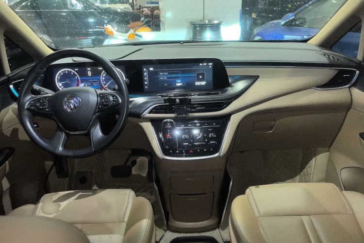 Used Buick GL8 2020 ES Land Cruiser 653T Luxury Model
